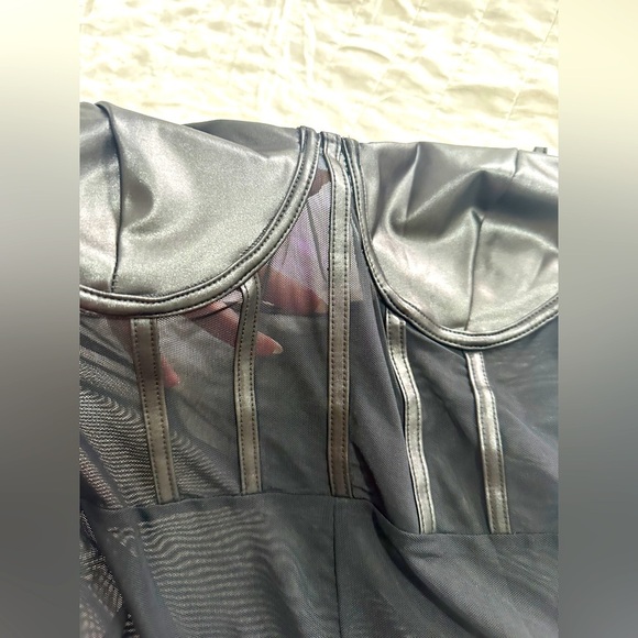 Stylish Black Mesh One Piece for Woman NWOT - Picture 4 of 5